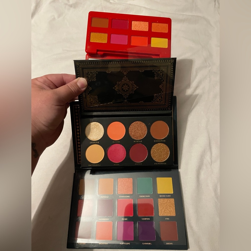 Artist Coture and Ace Beauty (2) eyeshadow palletes